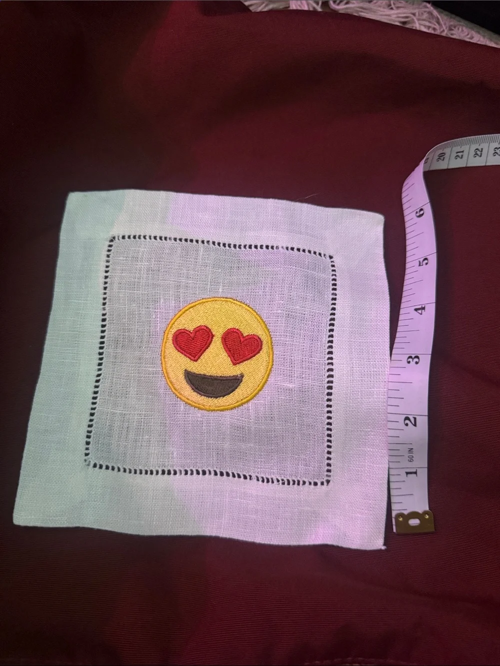 Embroidered Love Face Emoji Linen Cocktail Napkin - White C1.B.1R
